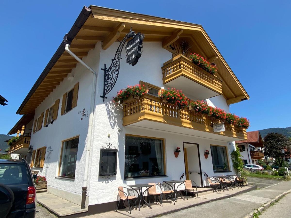 Gaestehaus U Ferienwohnungen Veronika Incl Fruehstuecksbuffet Und Koenigscard Mit 200 Kostenlosen Attraktionen Unterammergau Zewnętrze zdjęcie